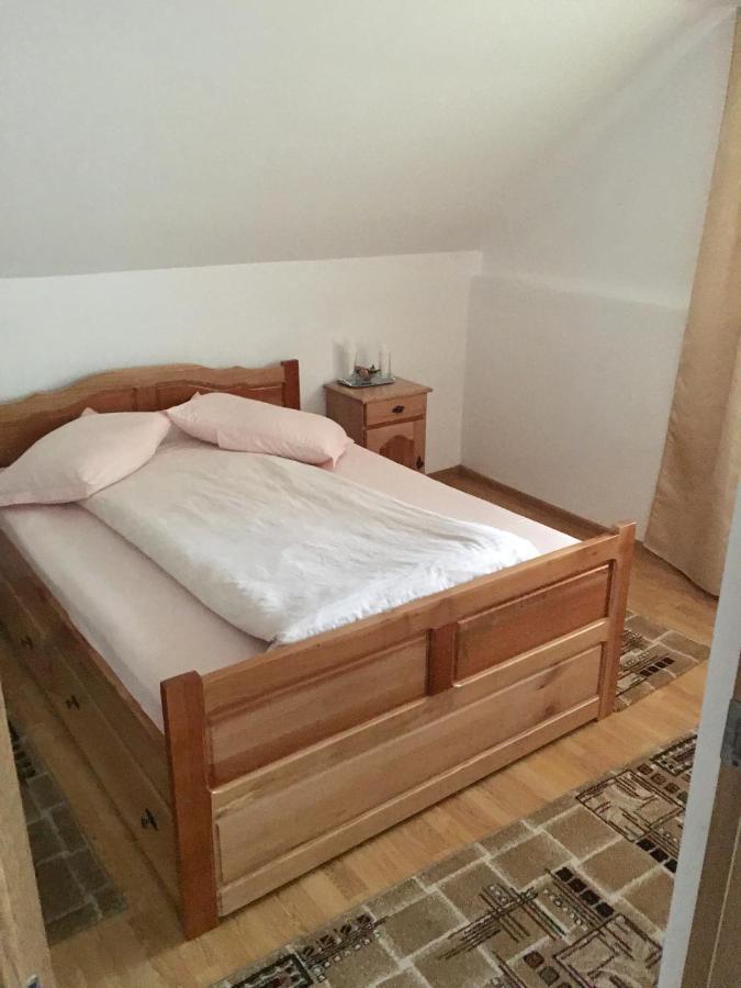Cabana Baraj Apuseni Mountains Mihoesti Exteriör bild